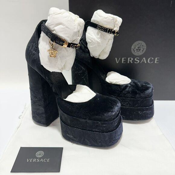 Versace Aevitas Platform Pumps EU 39/ US 9 Black Velvet Shoe Crystal NIB $1,575 - Picture 5 of 15